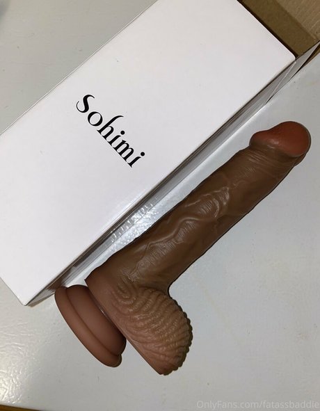 Foto di nudo di fuga di OnlyFans di Fatassbaddie