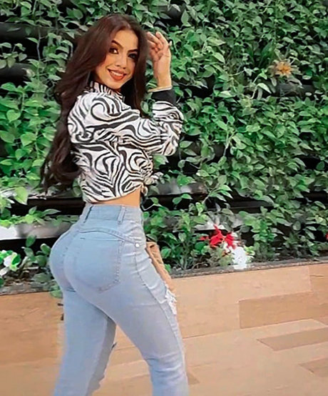 Foto di nudo di fuga di OnlyFans di Edyli Silva