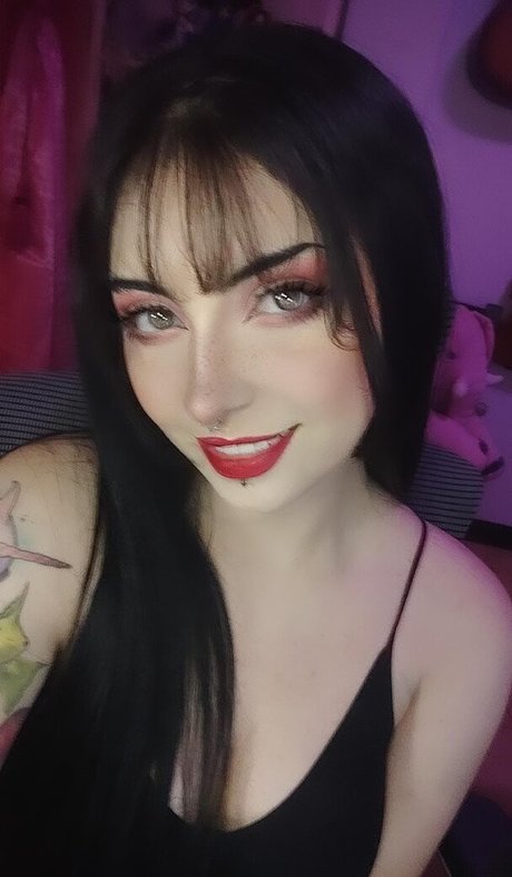 Foto di nudo di fuga di OnlyFans di Vic Dagata