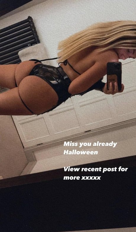 Foto di nudo di fuga di OnlyFans di Phoebeisobelx