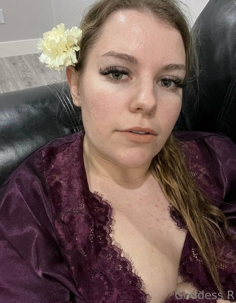 Foto di nudo di fuga di OnlyFans di Acebosswoman