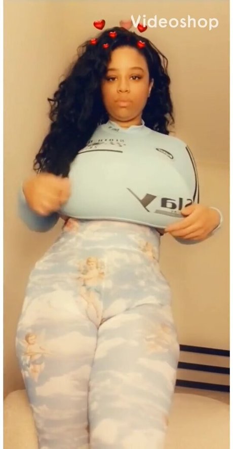 Amazingtittsgirl