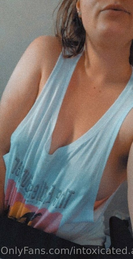 Foto di nudo di fuga di OnlyFans di Intoxicatedaussies