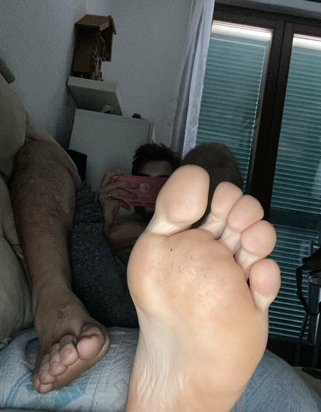 Youloveyourkingfeet