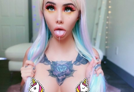Foto di nudo di fuga di OnlyFans di Lotustribe