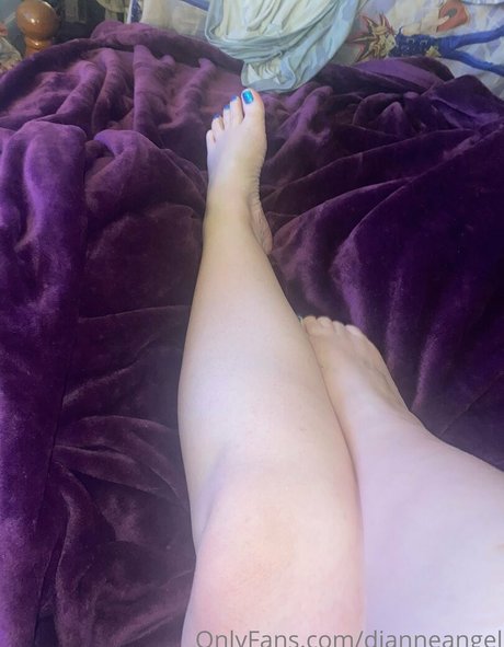 Foto di nudo di fuga di OnlyFans di Dianneangel