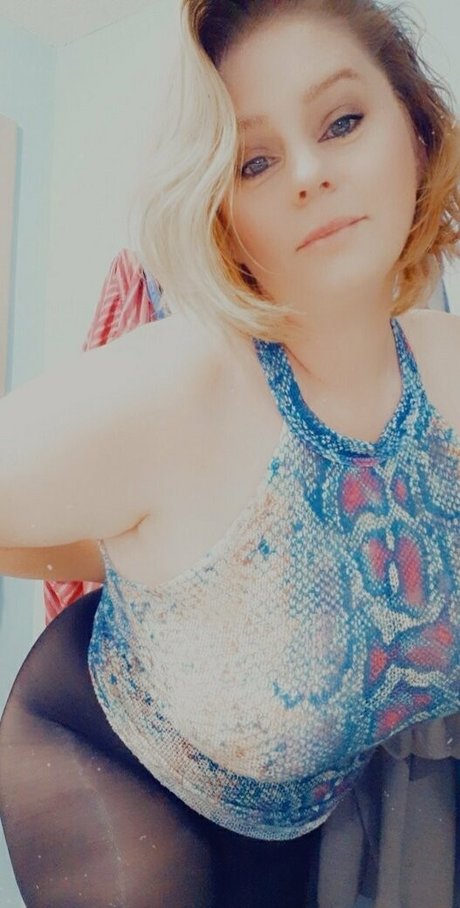 Foto di nudo di fuga di OnlyFans di Mysophie