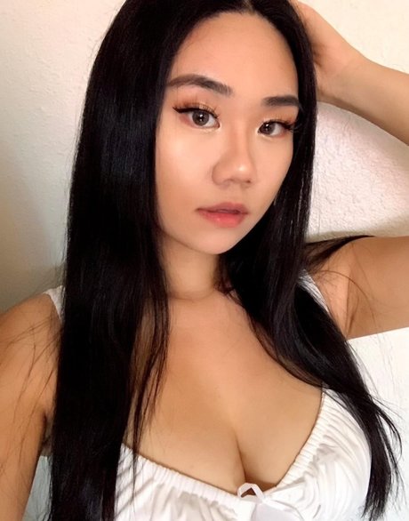 Foto di nudo di fuga di OnlyFans di Kittyeyess