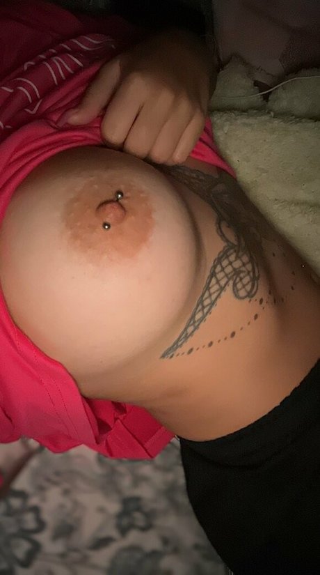 Foto di nudo di fuga di OnlyFans di Jeskaline