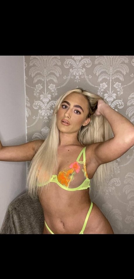 Foto di nudo di fuga di OnlyFans di Lilyfootx