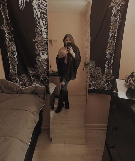 Foto di nudo di fuga di OnlyFans di Emaliehall