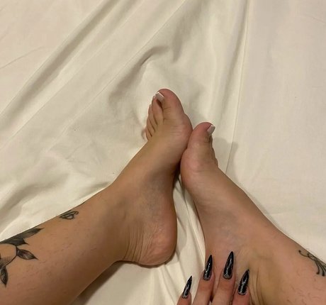 Foto di nudo di fuga di OnlyFans di Stesereia
