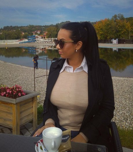 Emina Jahi