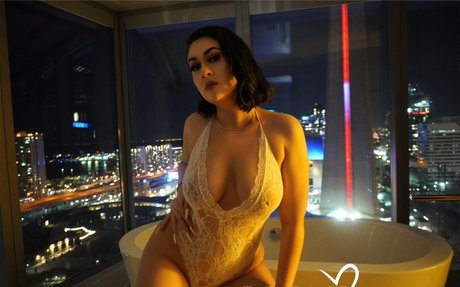 Therealgalinaxo