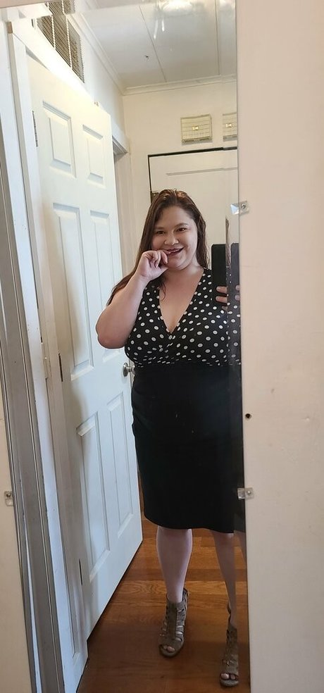 Foto di nudo di fuga di OnlyFans di Mearathegoddess