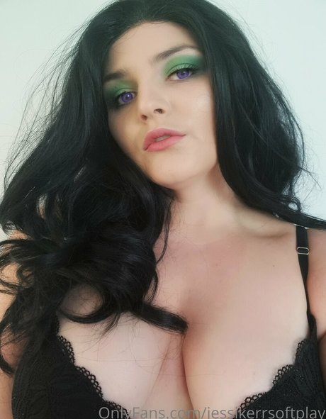 Jessikerrsoftplay